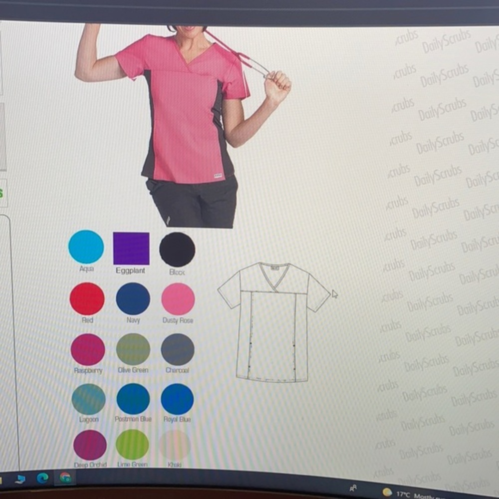 Mobb Flexi and slim fit nursing scrub set.